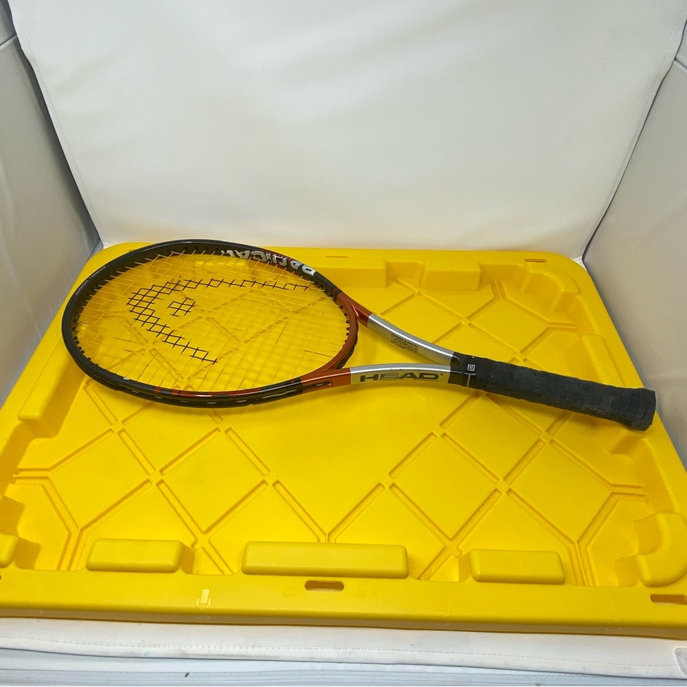 Austrian Head Radical Junior 26” Tennis Racquet‎ (4 1/4” Grip)